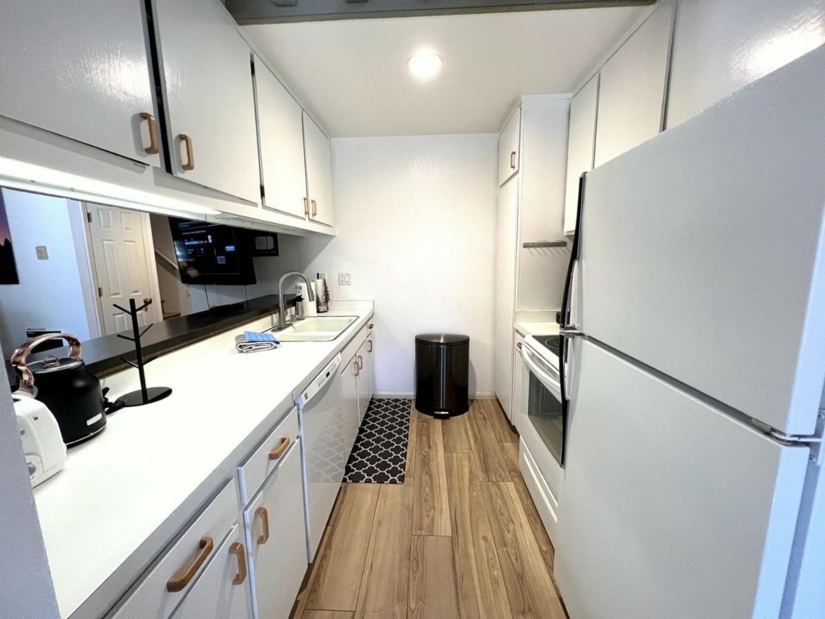 2 Bedrooms Standard Mammoth Lakes